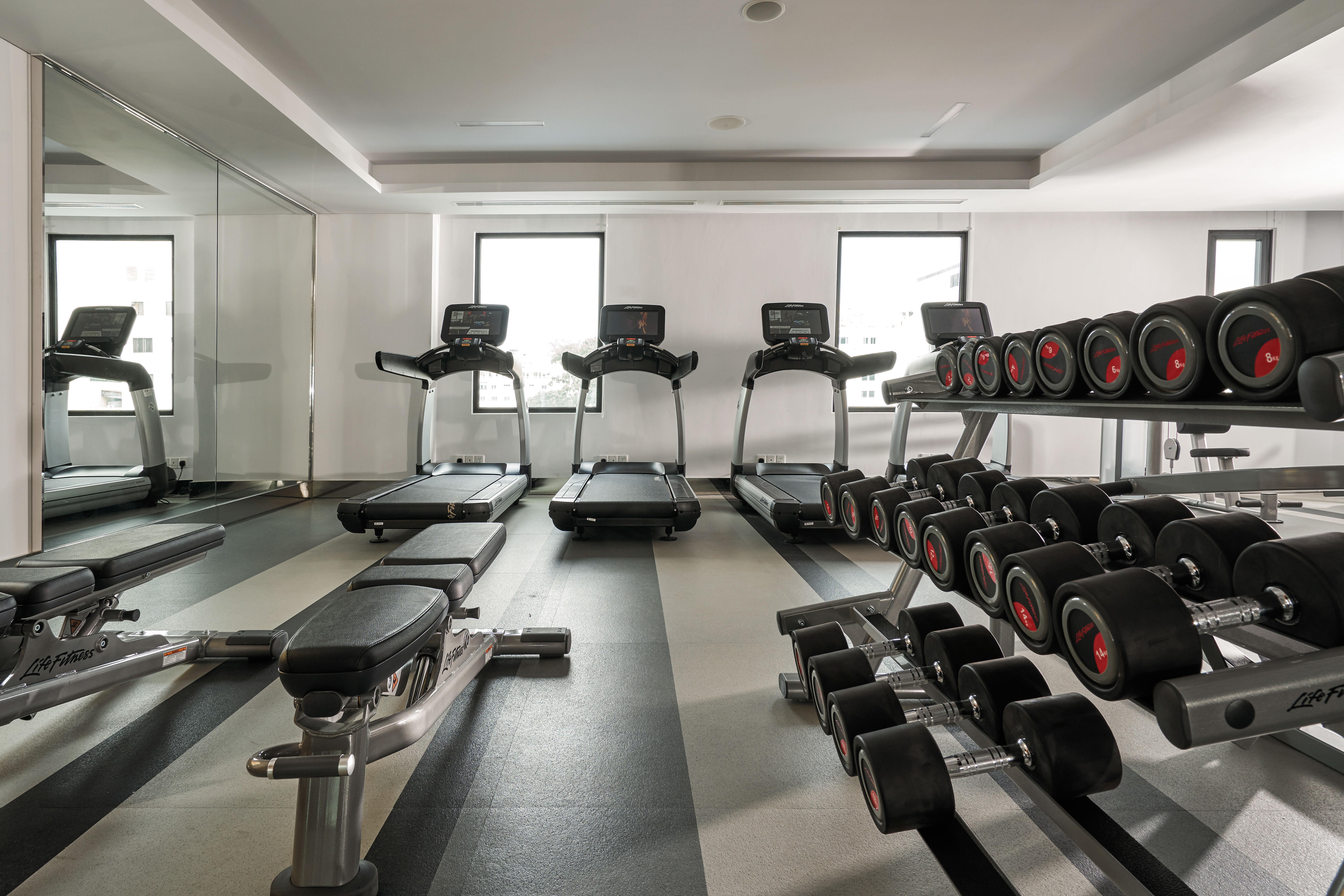 Mai House Saigon Hotel Ho Chi Minh-staden Exteriör bild The gym at the hotel
