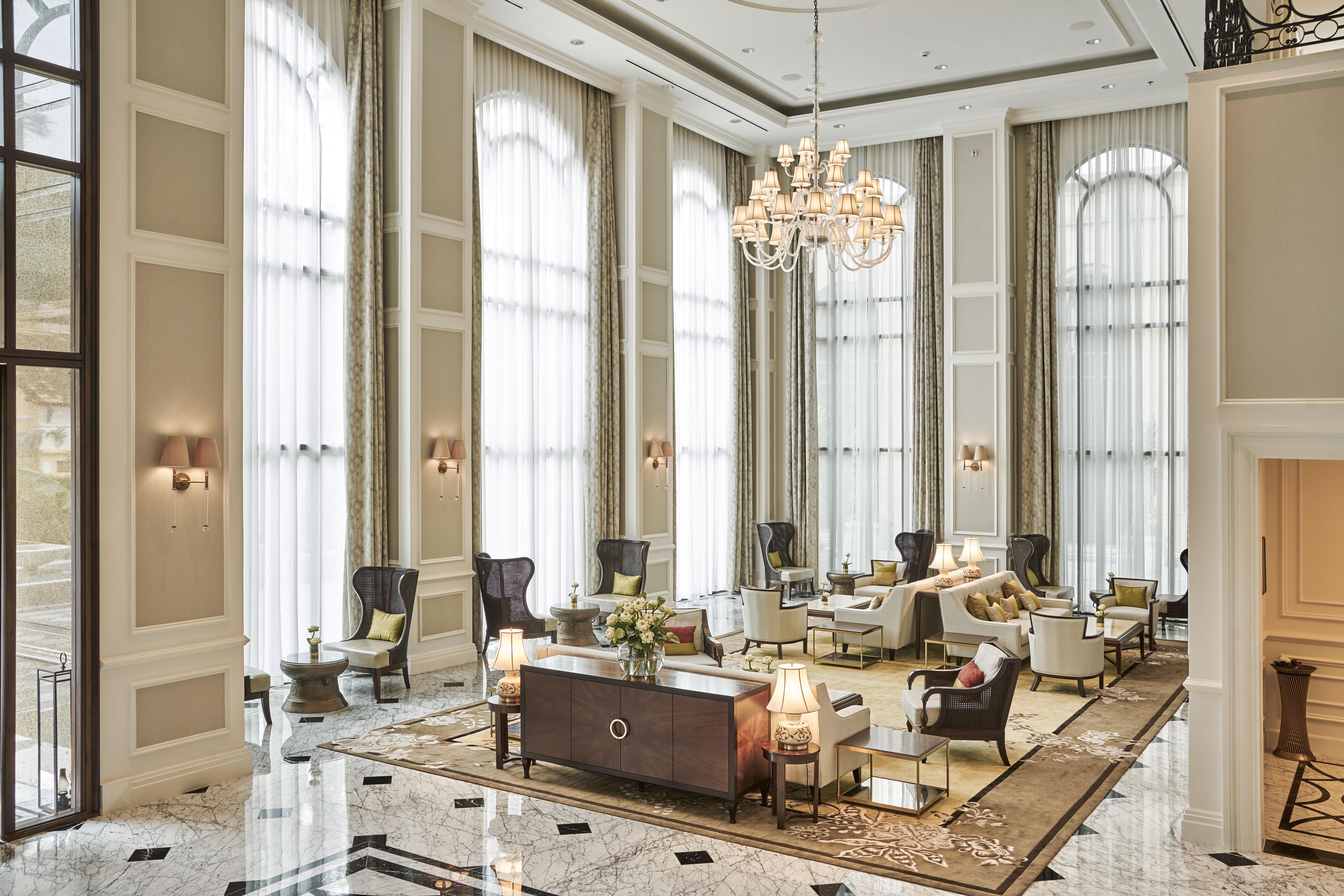 Mai House Saigon Hotel Ho Chi Minh-staden Exteriör bild The lobby of the hotel