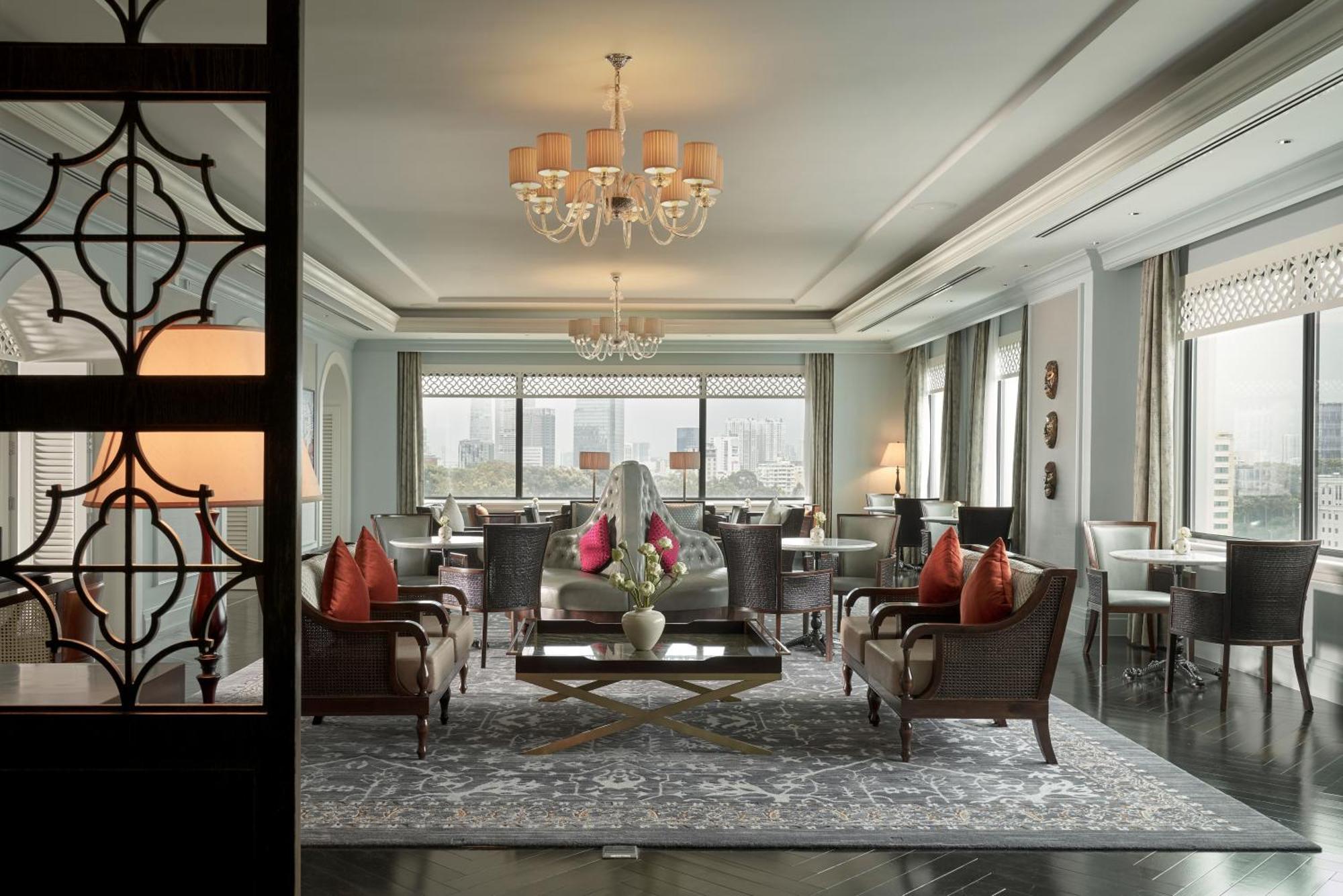 Mai House Saigon Hotel Ho Chi Minh-staden Exteriör bild The living room of a Presidential Suite at The St. Regis Beijing
