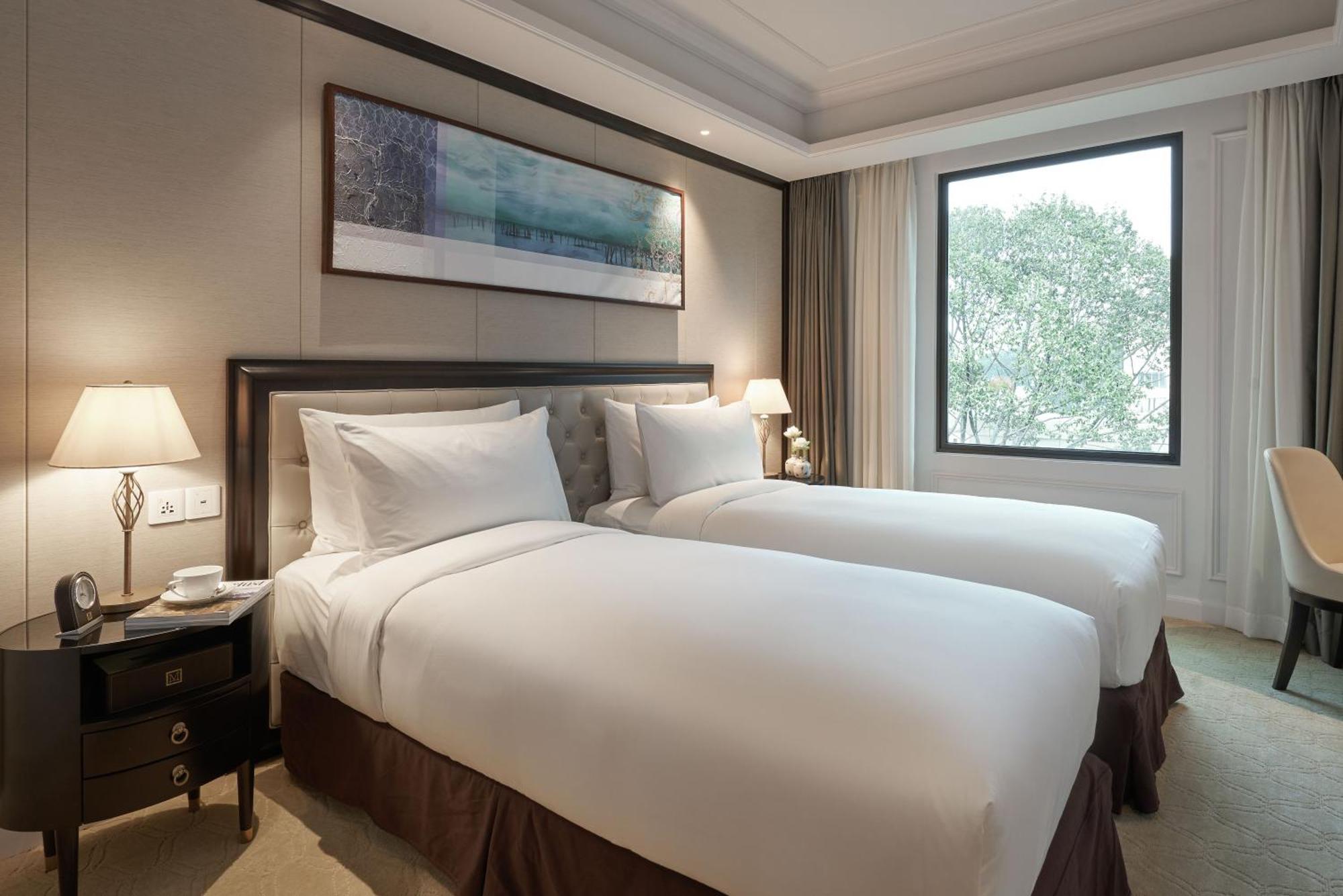 Mai House Saigon Hotel Ho Chi Minh-staden Exteriör bild Deluxe Room
